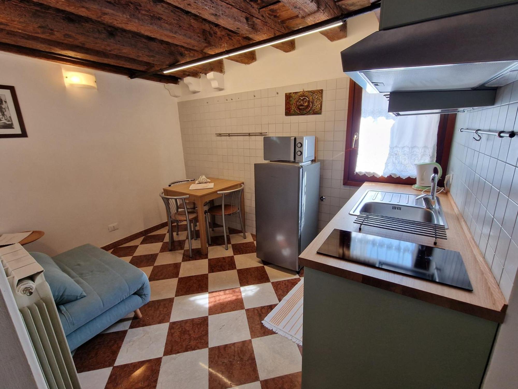 Veneziacentopercento Apartments & Rooms Kültér fotó